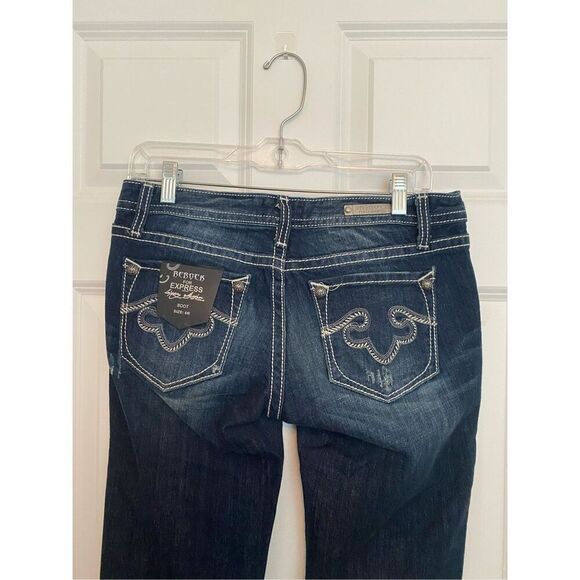 Express Y2K low rise boot cut jeans size 6 - Picture 3 of 9